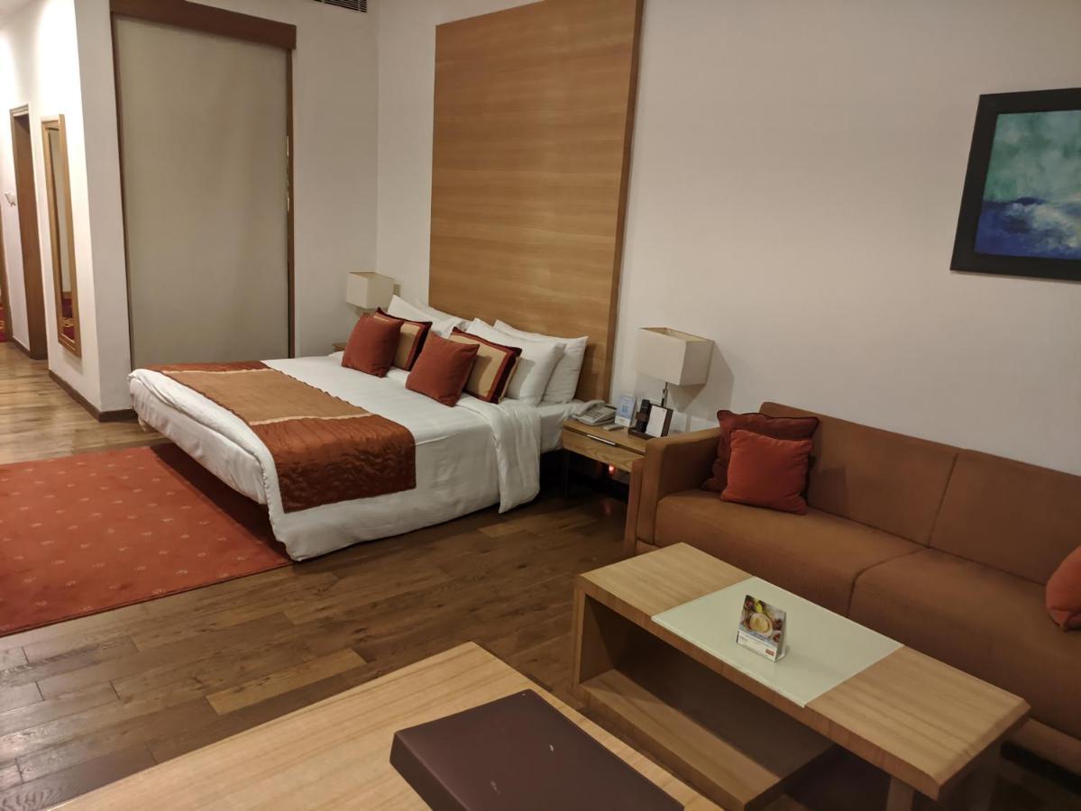 Fortune Select Global, Gurugram - Member Itc Hotels' Group Gurgaon Eksteriør billede