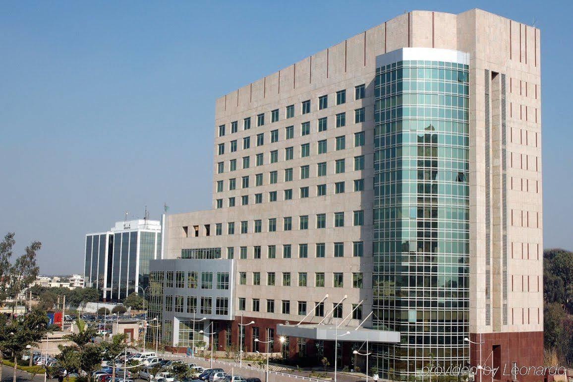 Fortune Select Global, Gurugram - Member Itc Hotels' Group Gurgaon Eksteriør billede